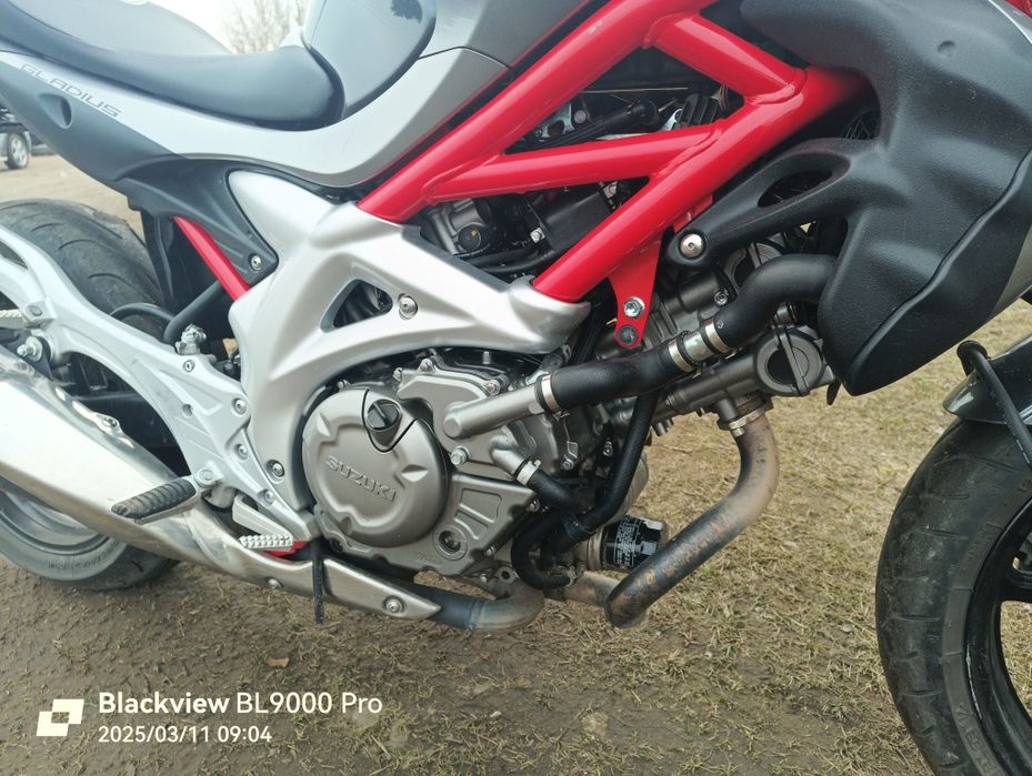 Сузукі гладіус SFV 650