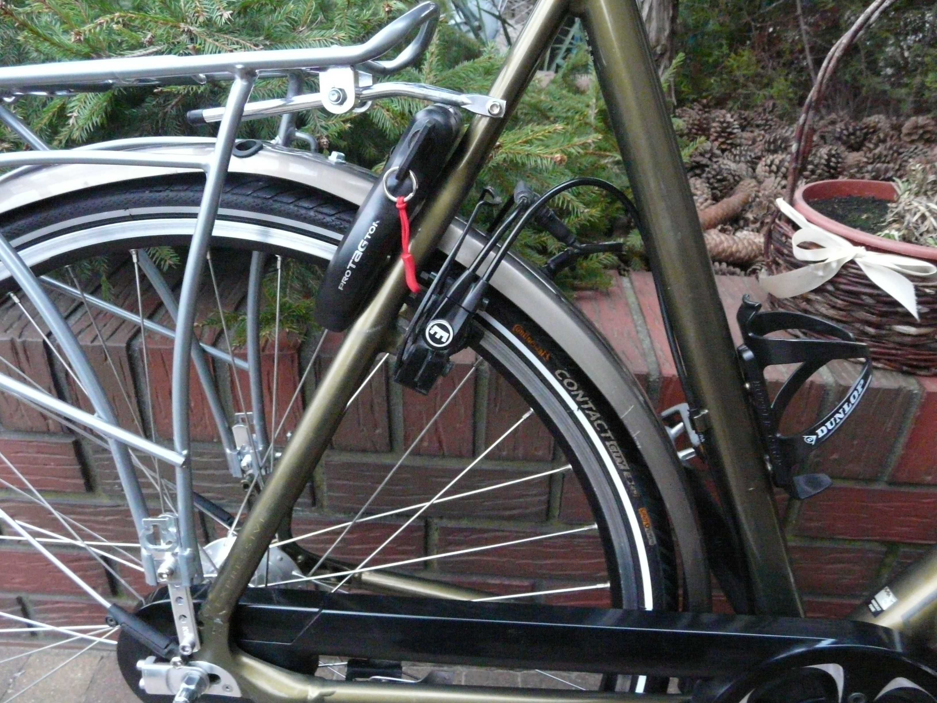 Rower trekingowy MC Multi Cycle 28"/61 ,Magura,Niderland- b.ładny