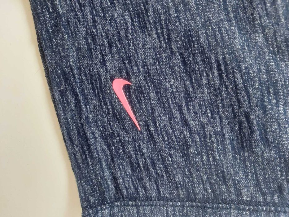 krótkie spodenki nike