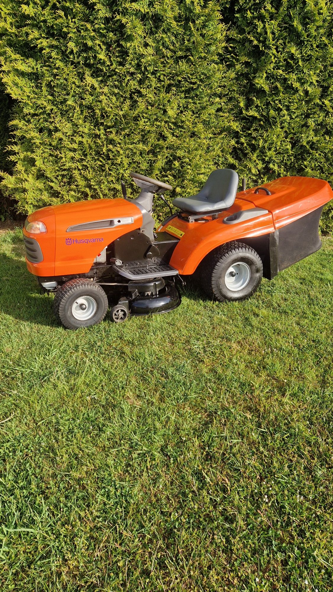 Husqvarna 17HP z koszem /hydro /automat /Pompa oleju