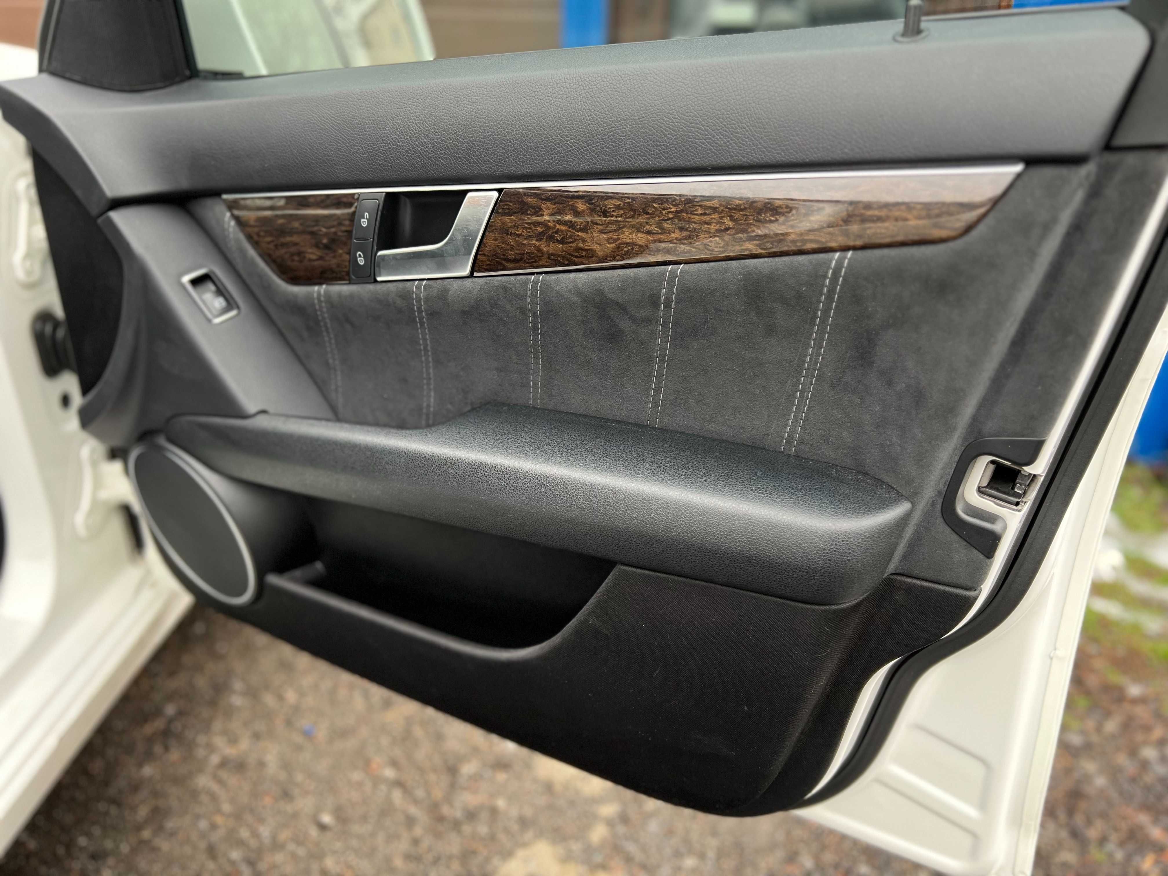 Ремонт airbag подушок восстановление ремней перетяжка салона панелі