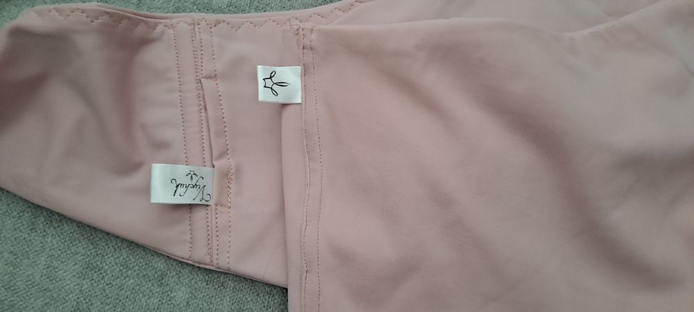 Купальники роздільні/суцільні