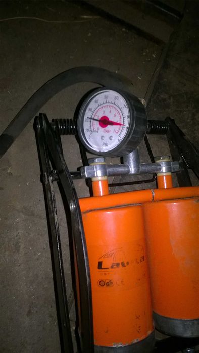 Випускний колектор ВАЗ-2108-2115 Електроди наплавочні НР-70 Колектор