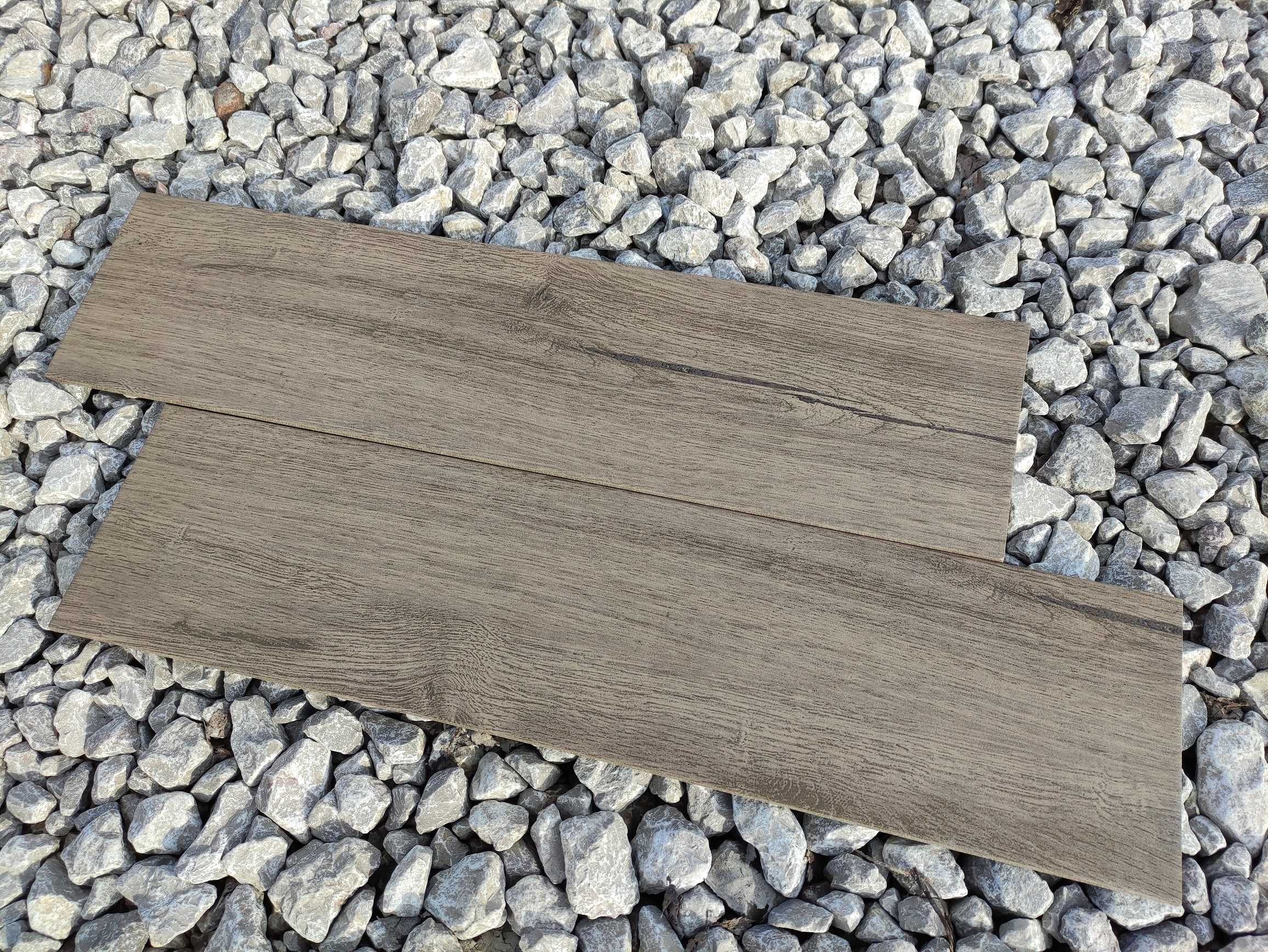 Płytki podłogowe gres matowy imitacja drewna Suomi Brown 15,5×62 Gat.2