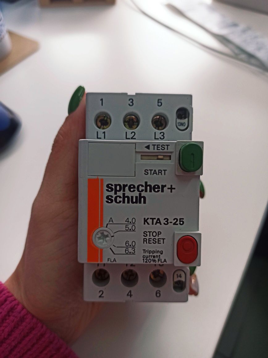 Sprecher + schuh KTA 325