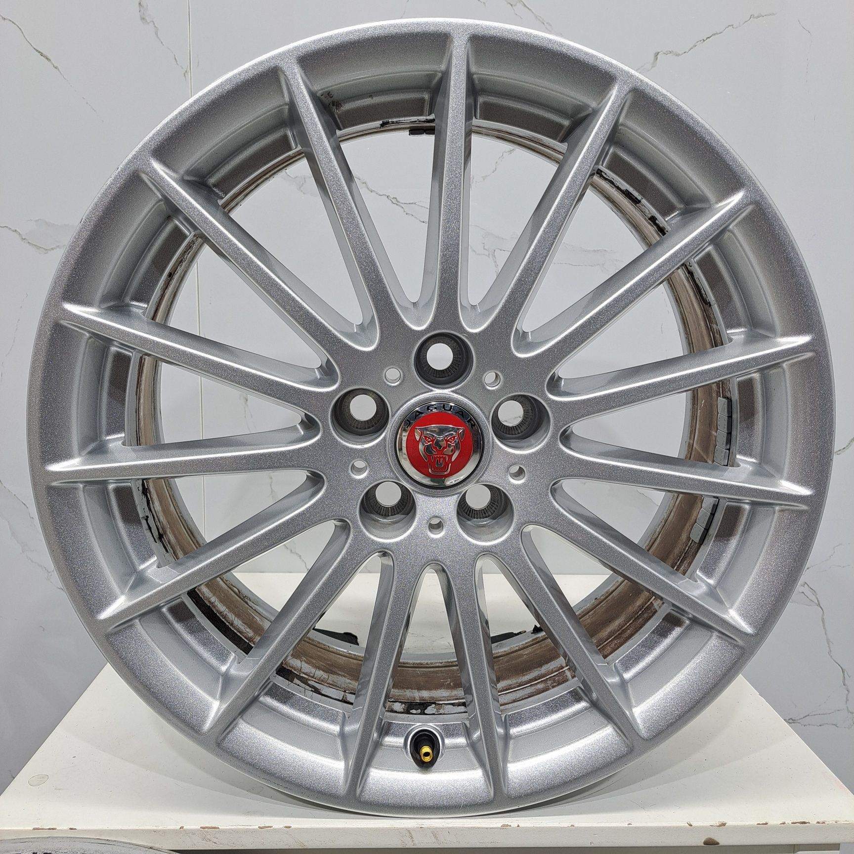 Jantes 18" originais Jaguar i-Pace Ford Volvo 5x108