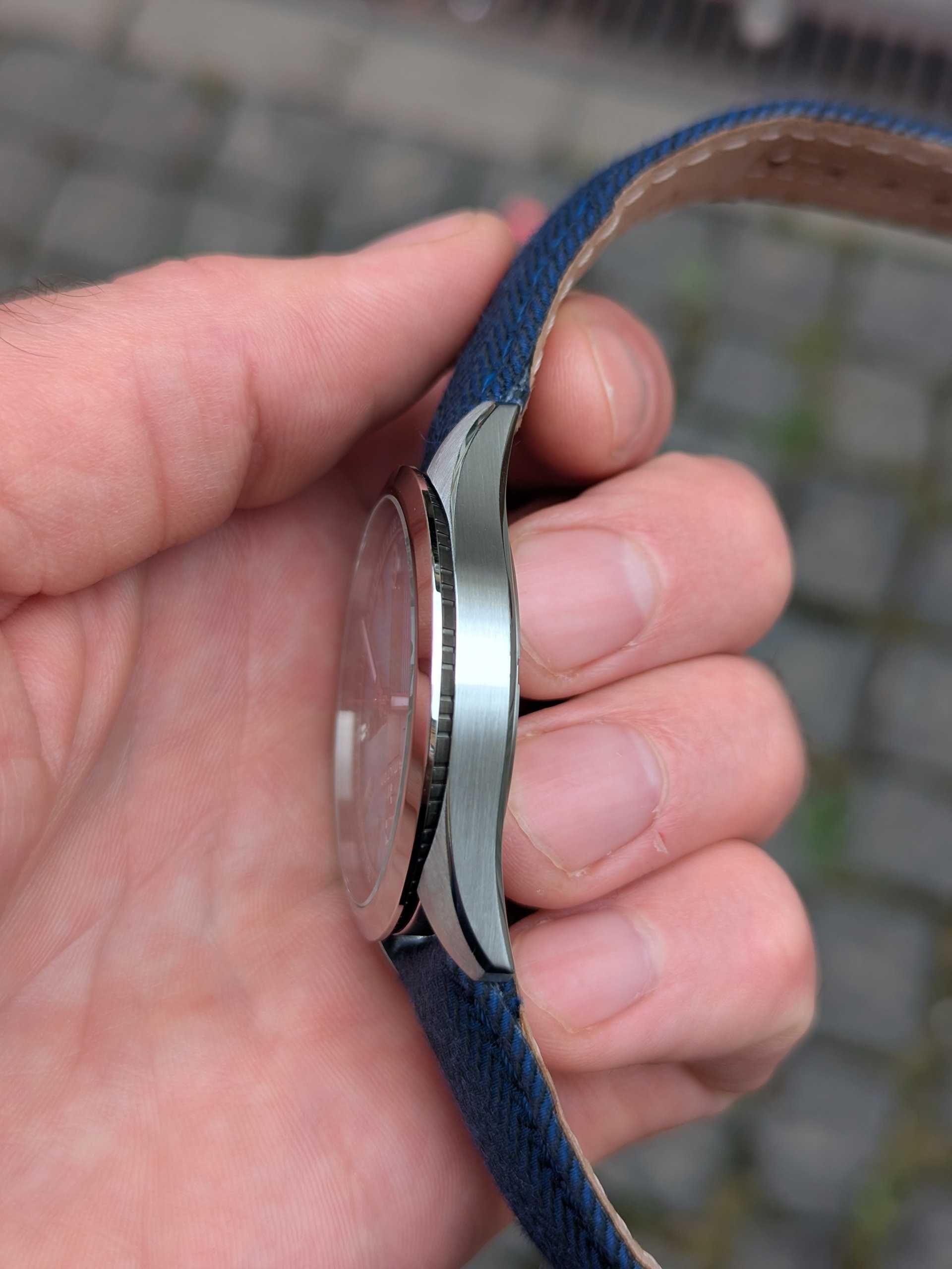 HAMILTON Broadway Day Date Quartz