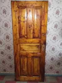 Дверь деревянная входная (сосна)