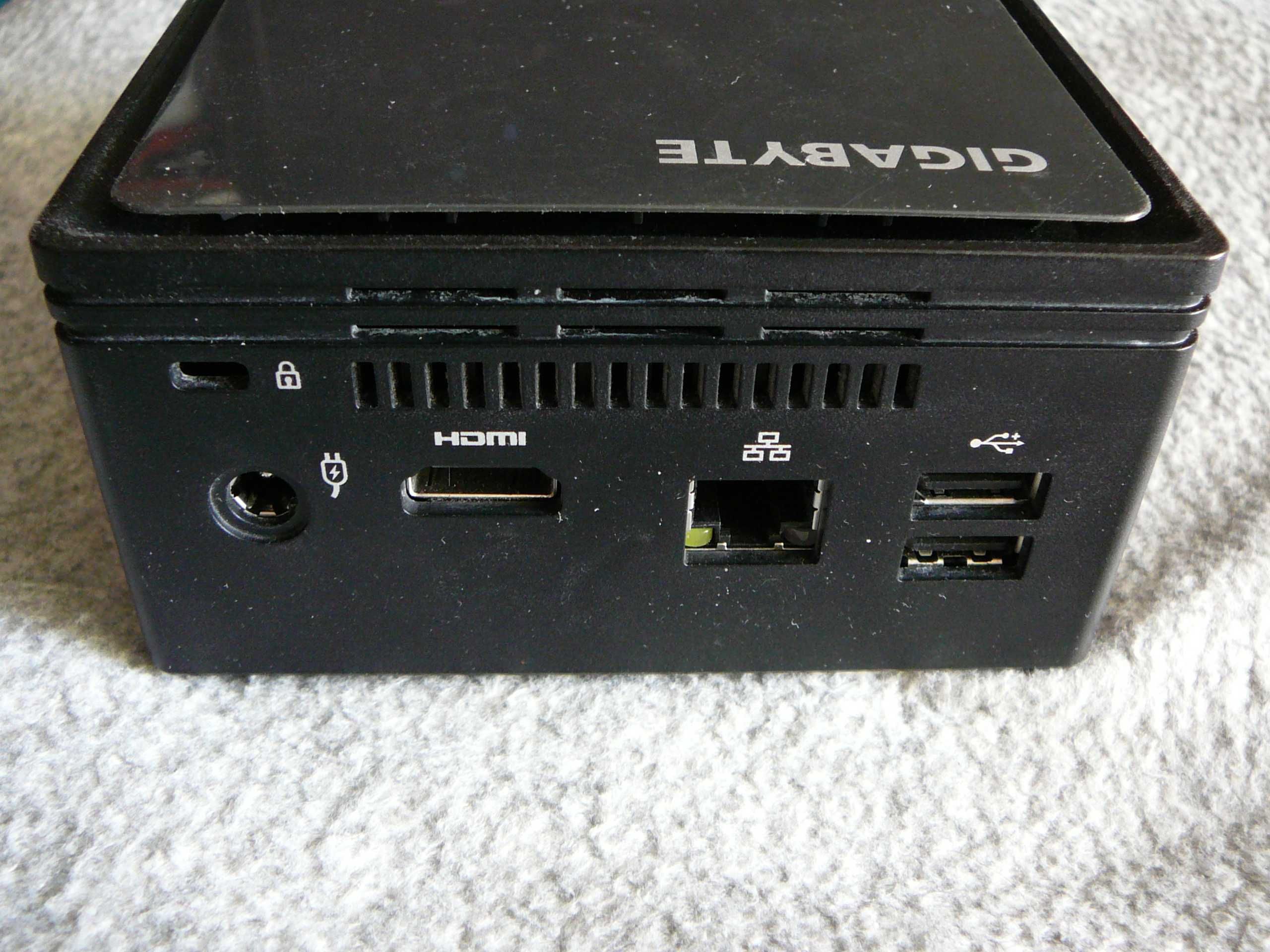 ультра компактний пк gigabyte gb-bxbt-2807