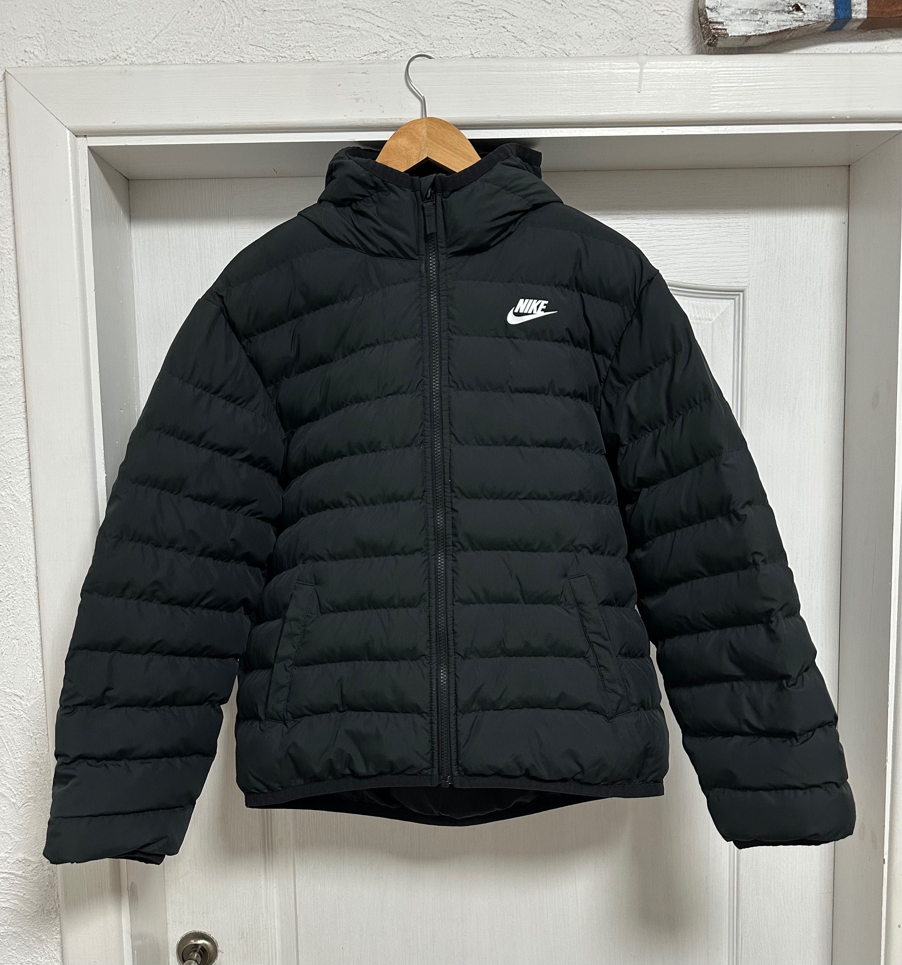 Пуховик Nike XS-S размер NSW