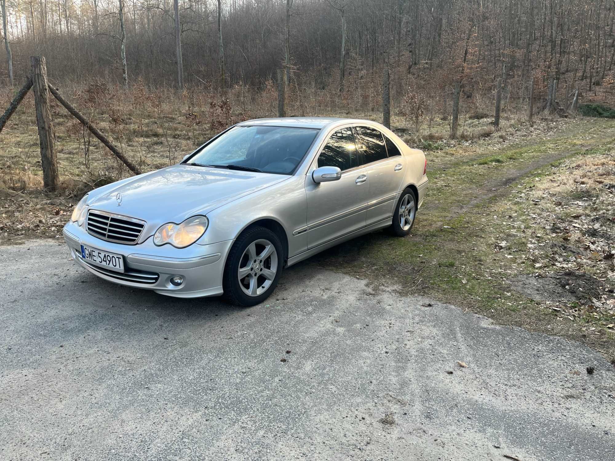 Mercedes Benz C-180,  2006 r. Avantgarde, 143KM, LPG
