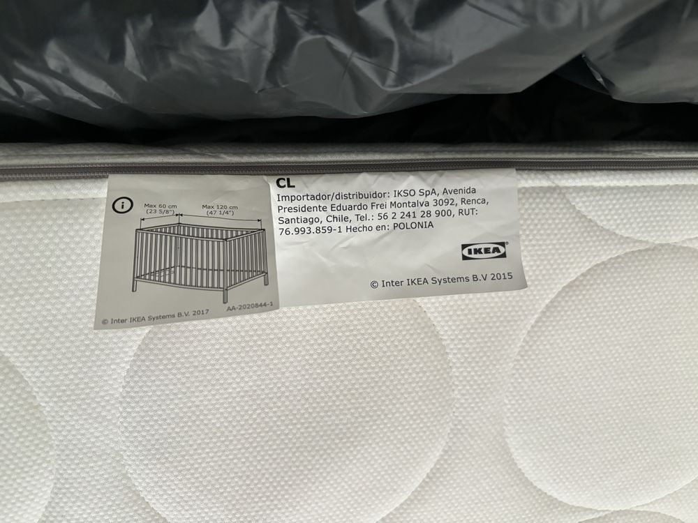 Berço Gulliver + colchão + proteção lateral (tudo IKEA)