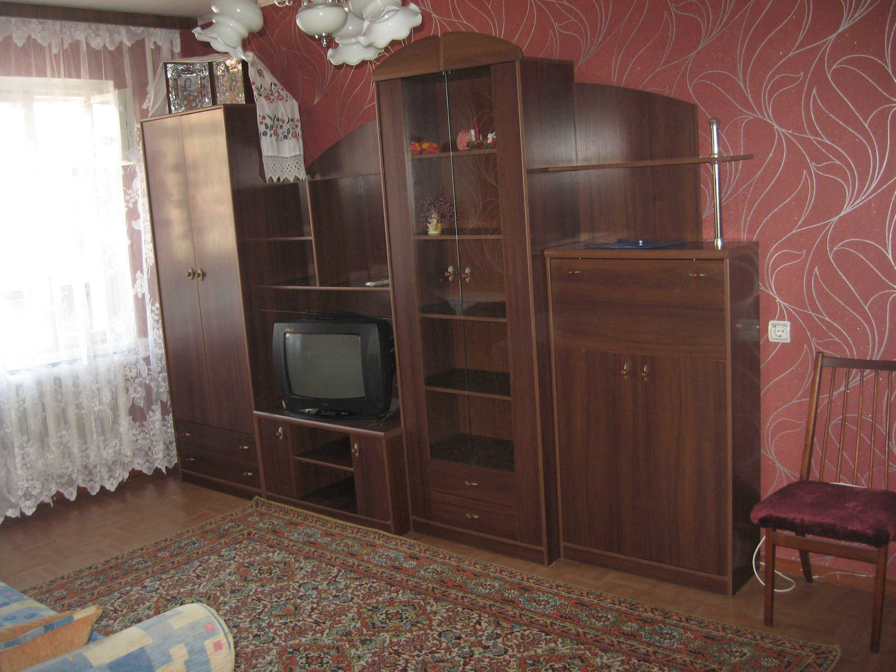 Меблева стінка "Юлія" 315 см.