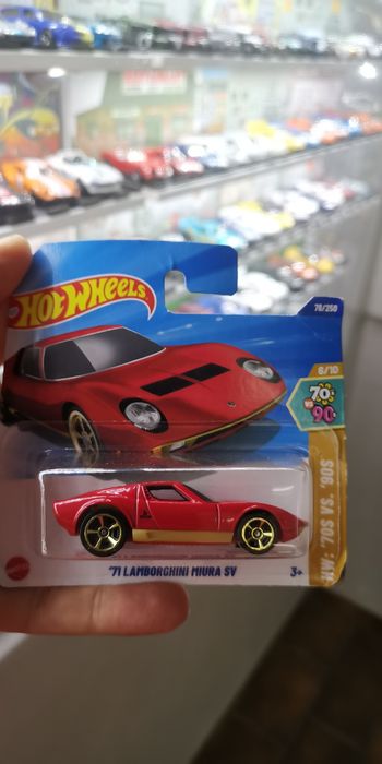 Hotwheels novos e embalados