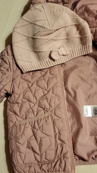 M&S wiosenna pikowana kurteczka roz 92 2 czapki GRATIS