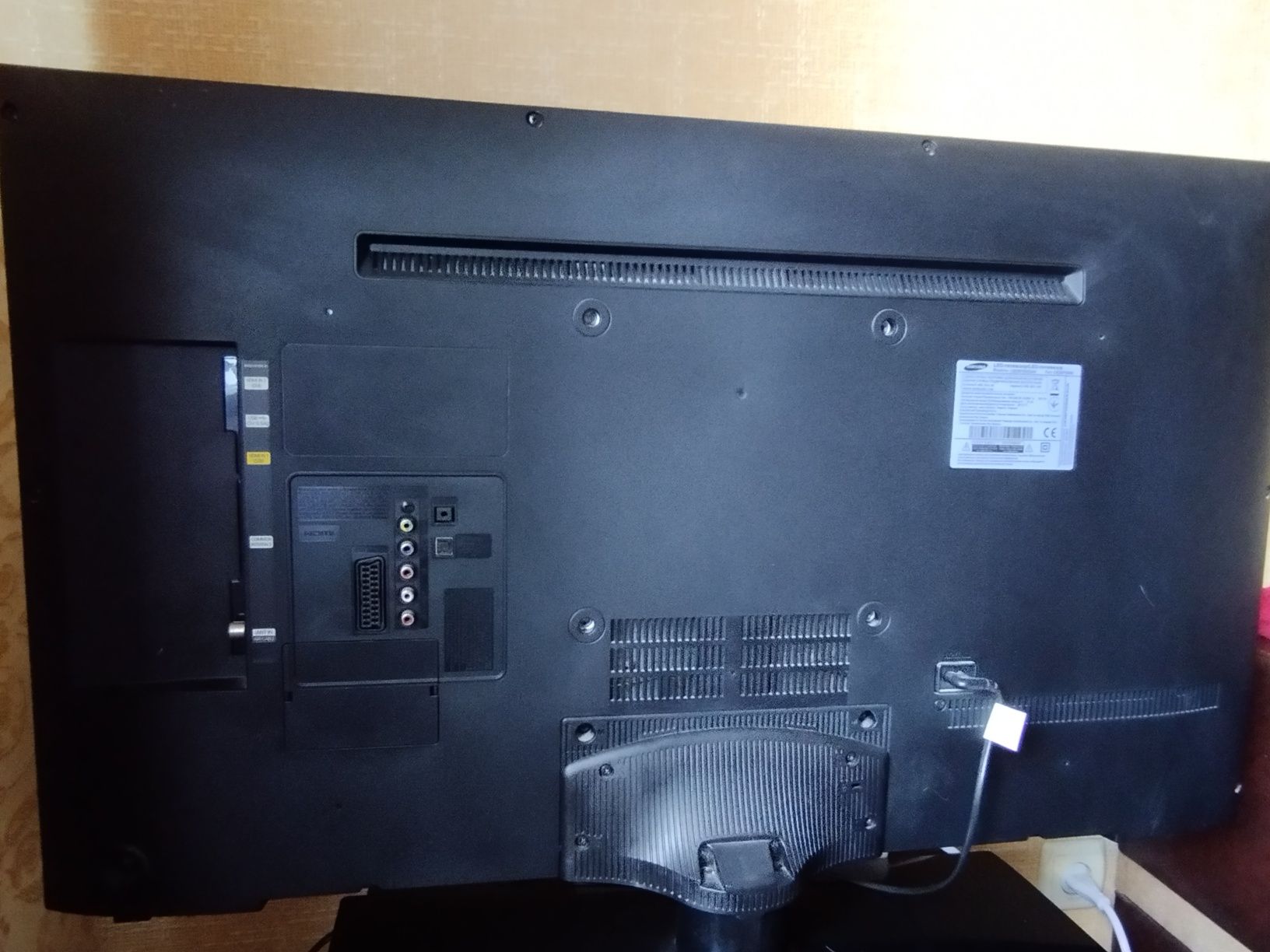 Телевізор Samsung UE39F5000AK