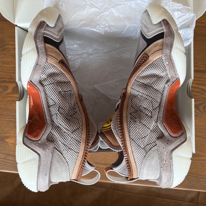 Є розміри Nike Air Jordan Why Not .6 x Honor The Gift DX1692-001