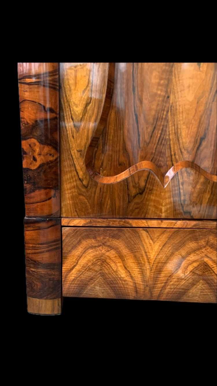 Szafa biedermeier