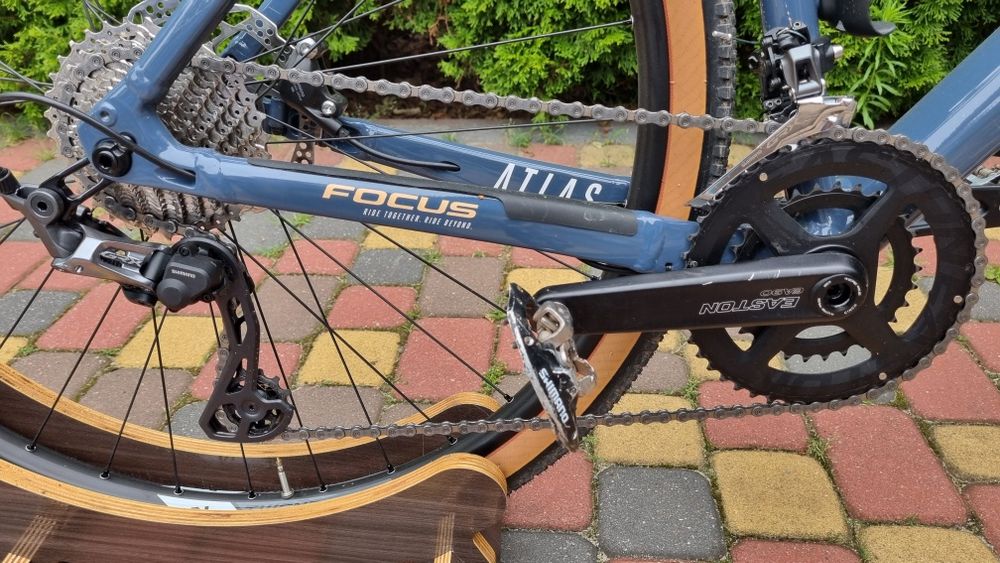 rower gravel Focus Atlas 6.8