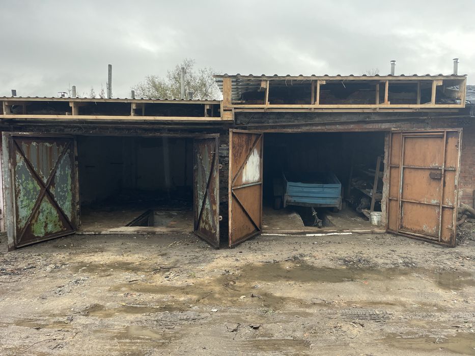 Оренда двох гаражів поруч по вул Коротченка