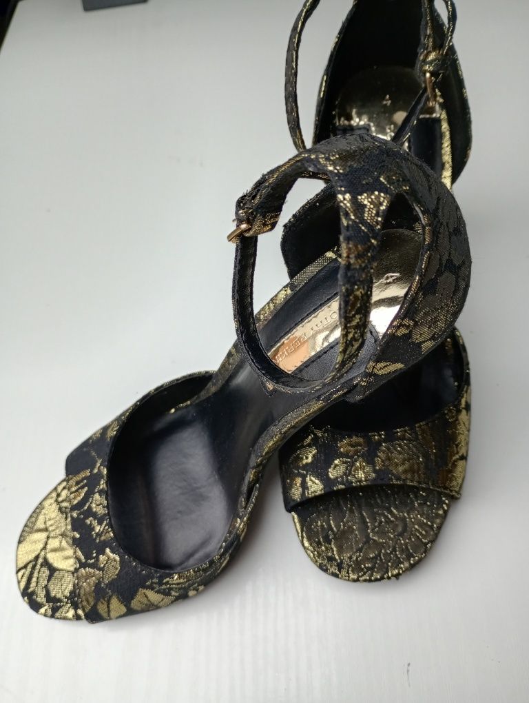 Szpilki -sandalki czarno-zlote nr37 "Dorothy Perkins"nowe