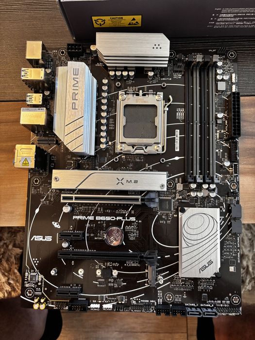 Płyta główna asus B650 Plus