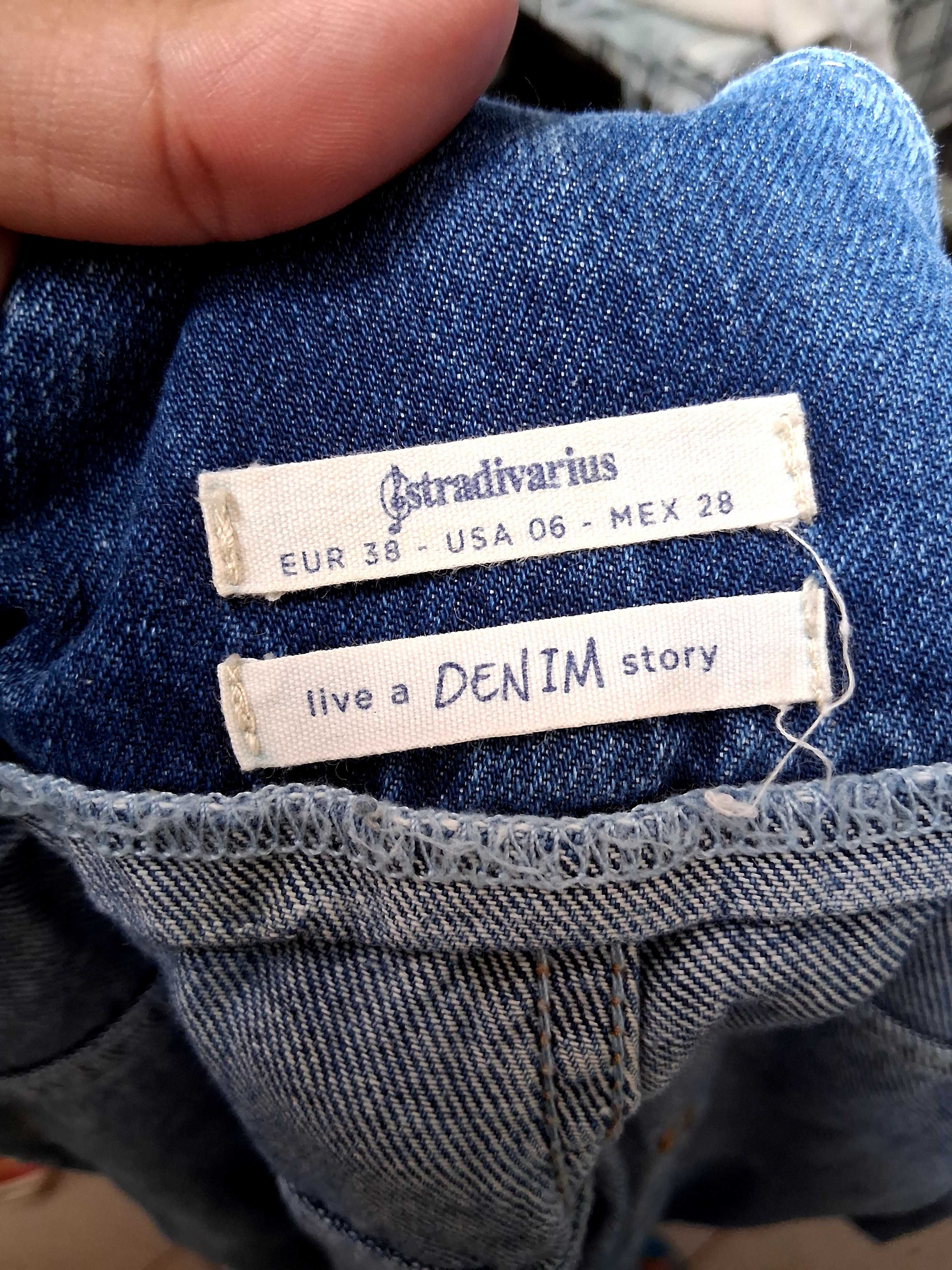 Macacão Stradivarius,com camisola Lefties.