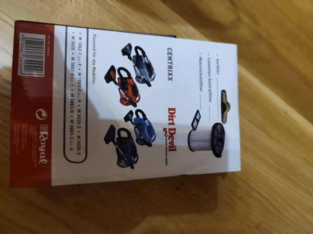 Zestaw wymiennych filtrów do odkurzaczy robotycznych Dirt Devil.