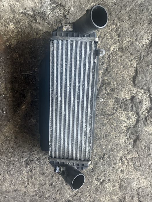 Радіатор інтеркулера Kia Sorento 2.2d 09-15