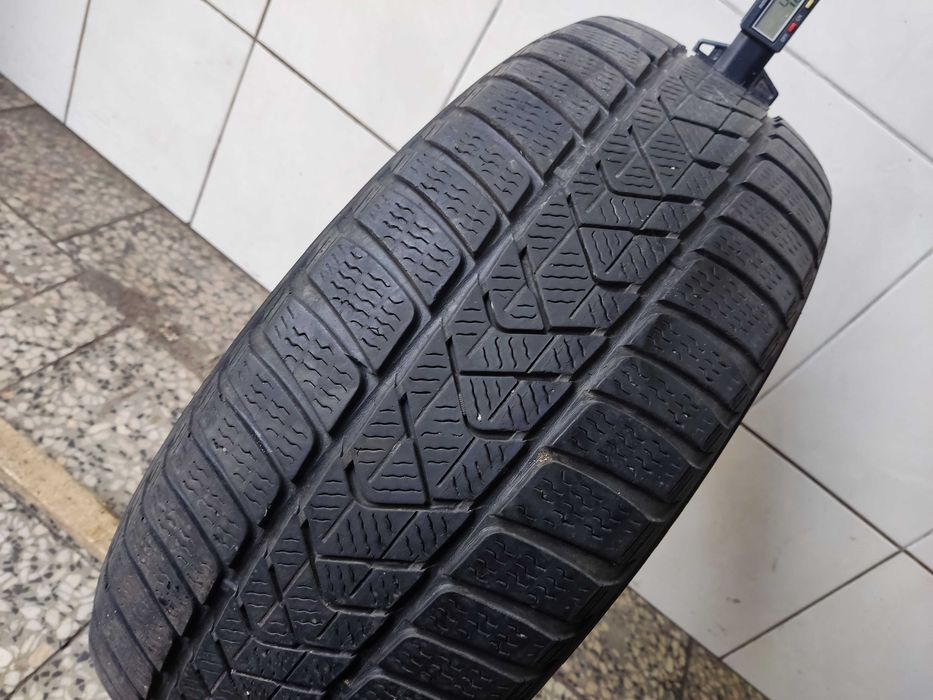 Pirelli 205/60R16 96H 1x4.6mm 2016r Sottozero 3 WYSYLKA POJEDYNCZA