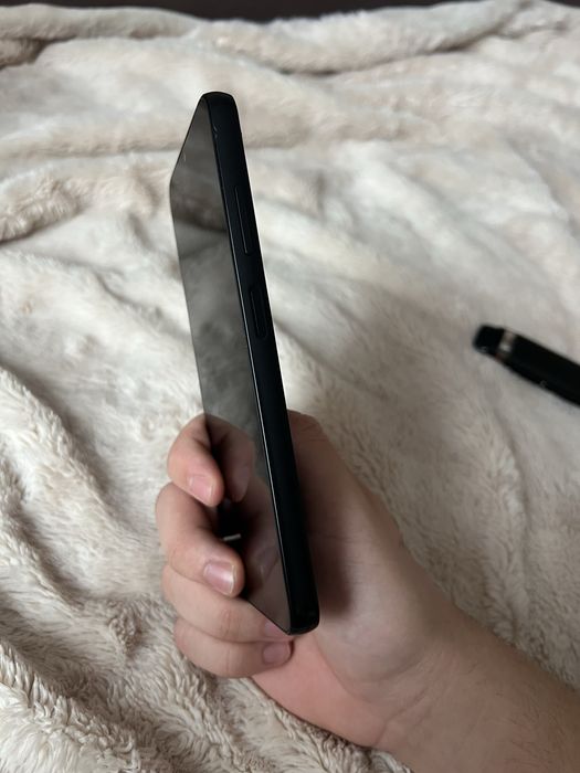 Samsung a05s на 128gb