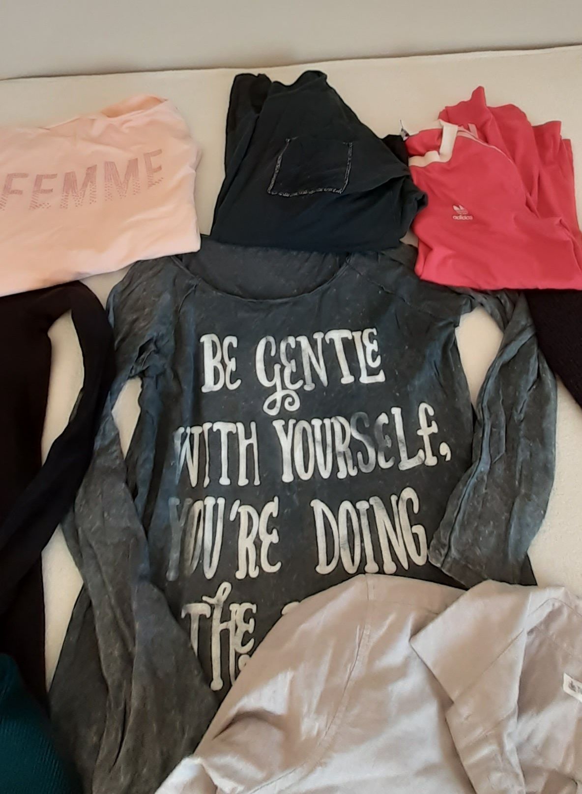 Mega paka. 100szt. Tommy,Guess, Zara, Benetton, Only. rozm.M.