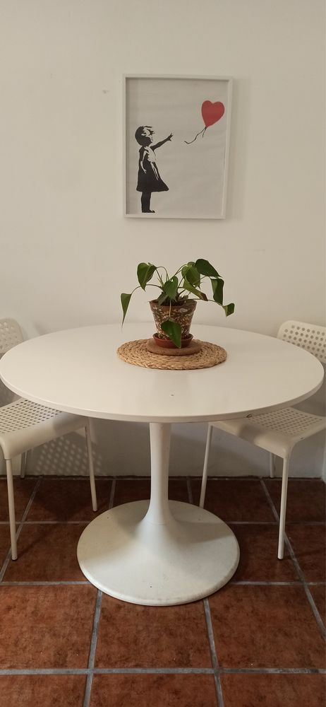 Mesa Ikea redonda branca