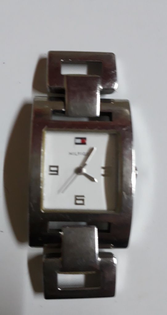 Relógios Seiko Quartz, relógio da Tommy Hilfinger e Phillipe de Mornay
