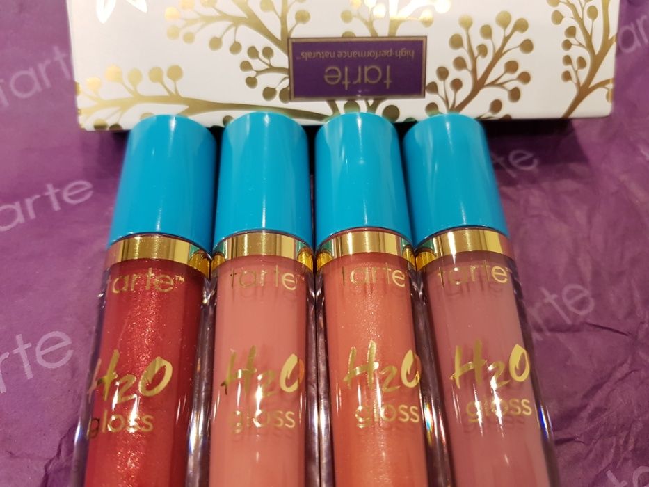 Tarte zestaw 4 błyszczyków 2,5 ml H2O gloss set