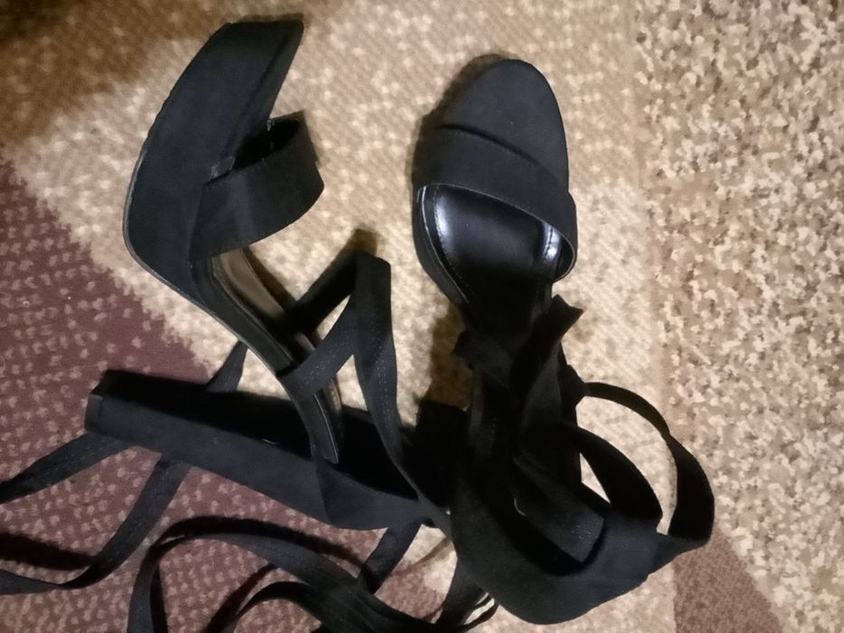 Продам босоножки, туфли женские 41р