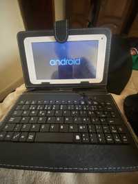 Tablet com teclado android  a funcionar bem 25euros