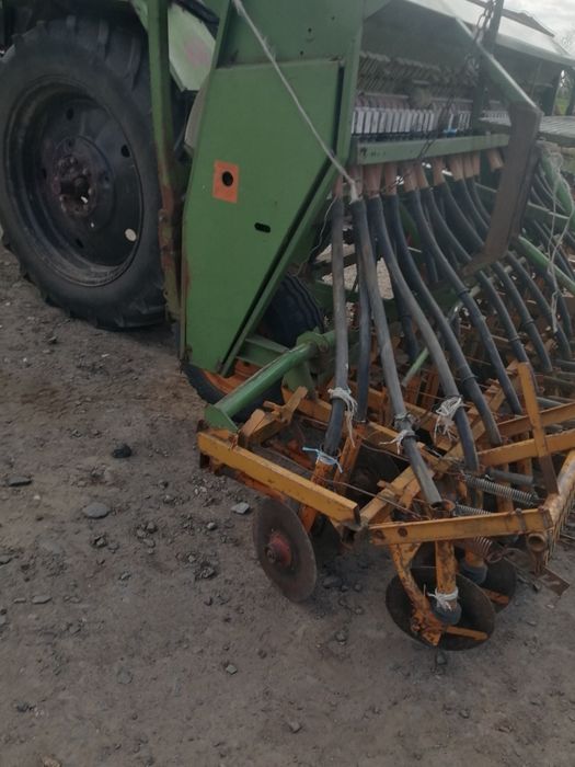Зернова діскова сівалка AMAZONE D7