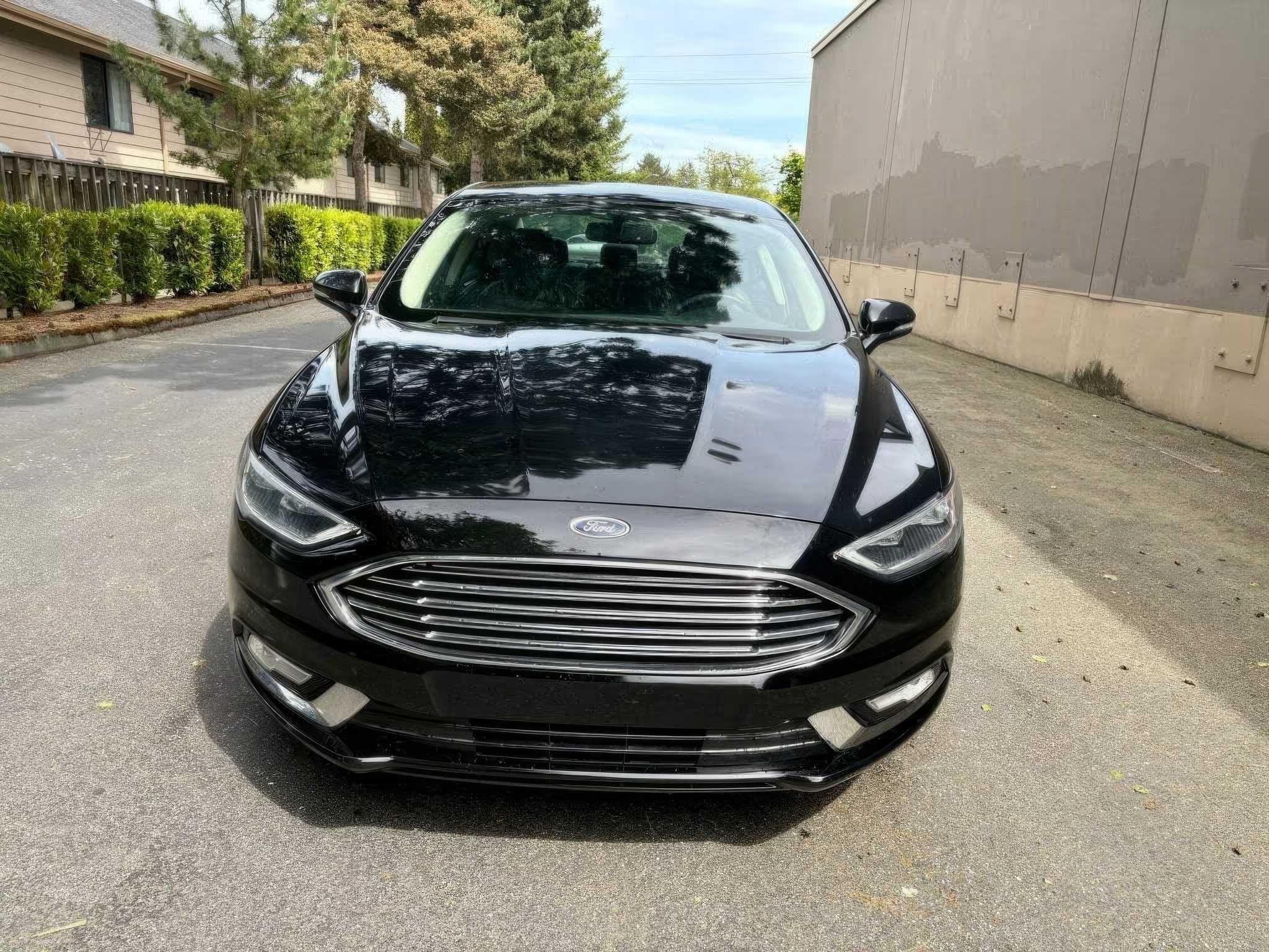 2018 Ford Fusion Hybrid Titanium FWD