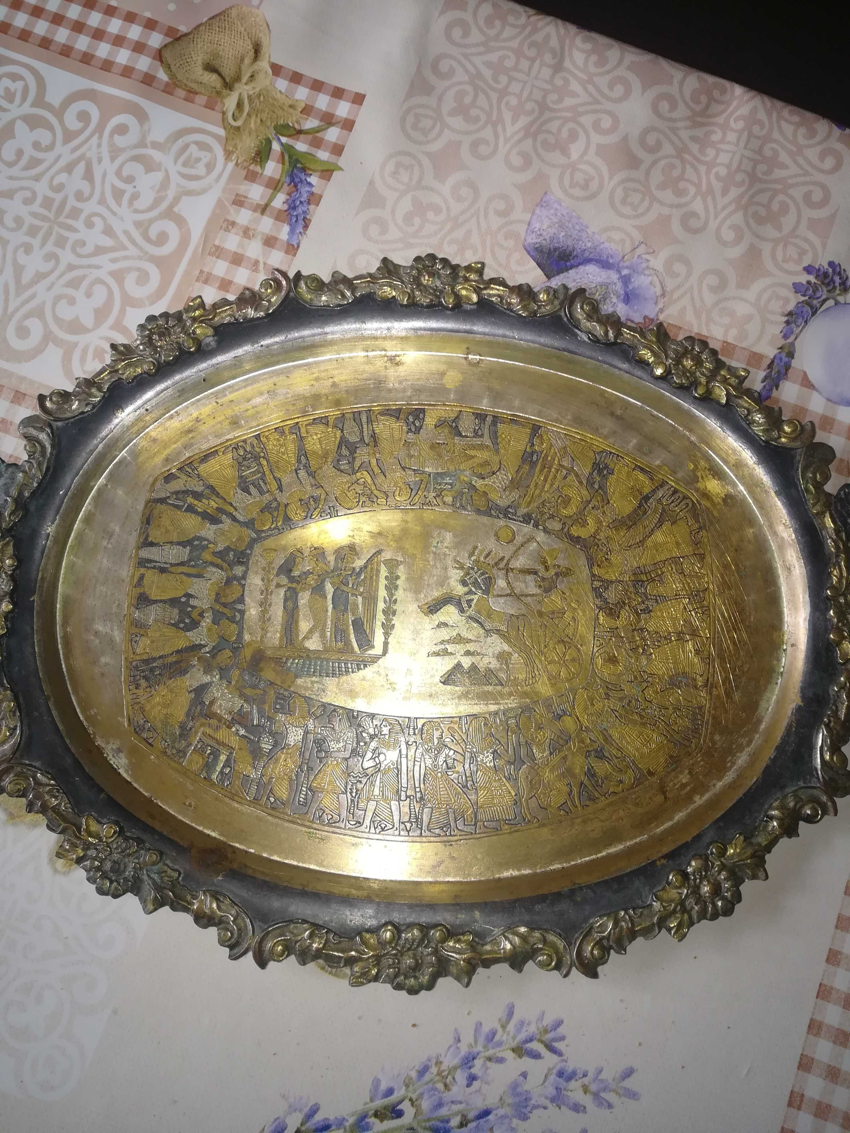 Продаю винтажный, сервировочный поднос
