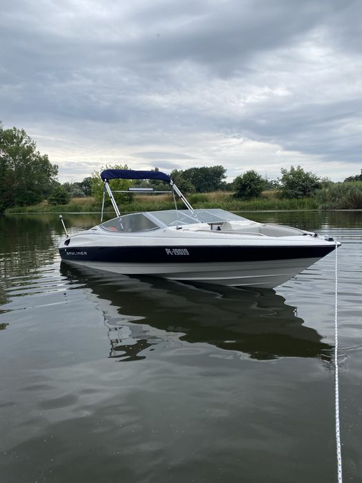 Łódź motorowa Bayliner Capri 2050
