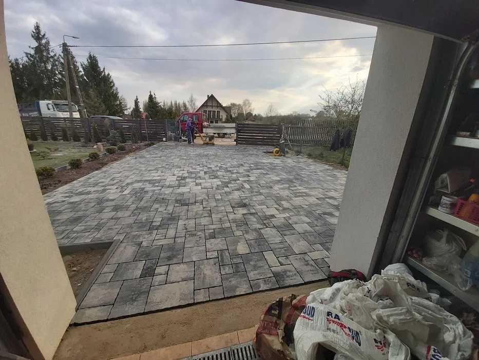 Usługi brukarskie układanie polbruków kostki, granitu. Usługi sprzętem