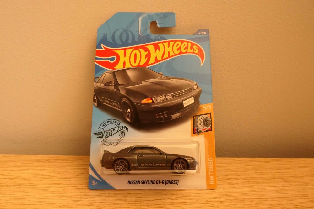 Nissan Skyline GT-R (BNR32) - Długa karta - Hot Wheels