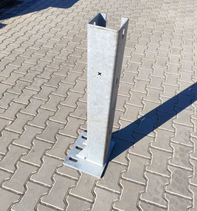 Fotowoltaika, słupki od barier, marki, flansze, profile, stopy