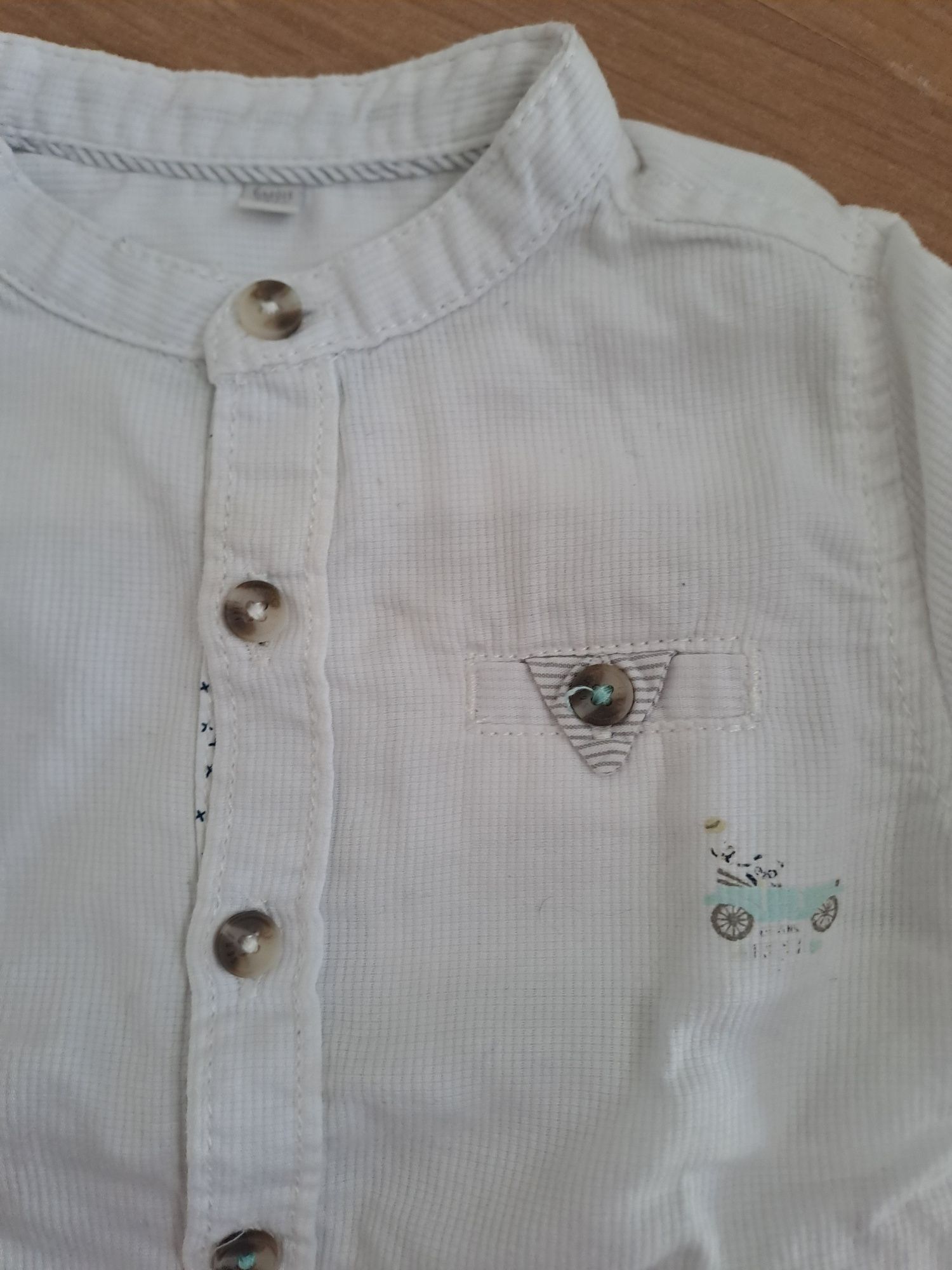 Camisa branca 3-6 meses