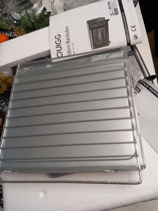 Mini piekarnik quigg