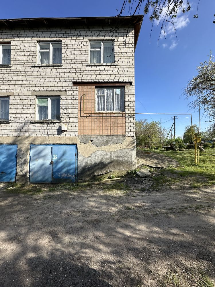Продаж цегляного будинку в Черкаській області, с. Степанці