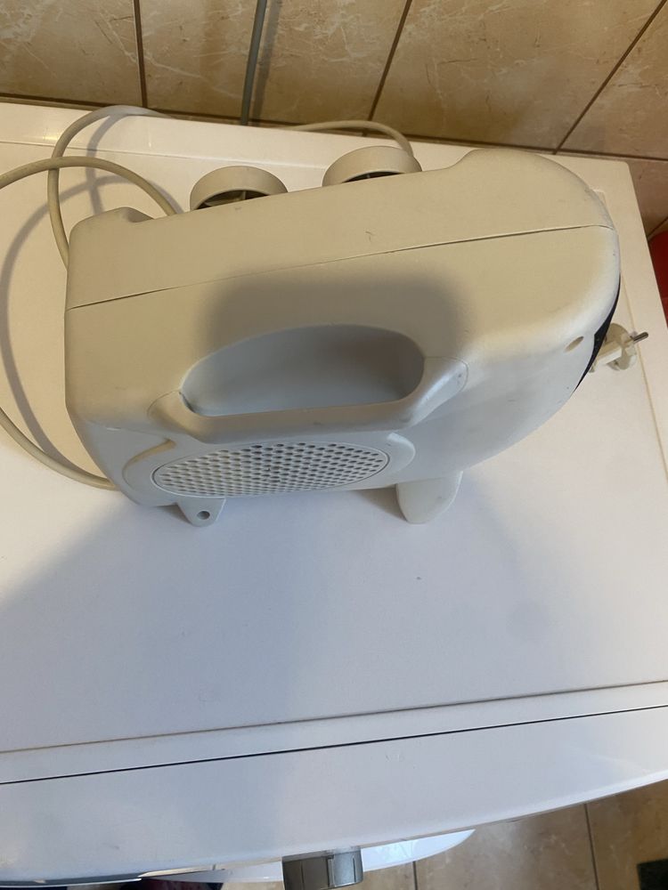 Termowentylator grzejnik farelka Sanico