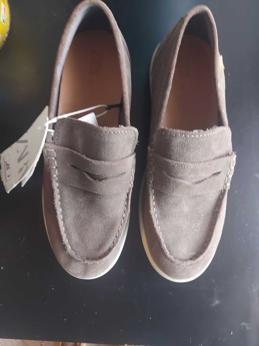 Mocassim em pele menino