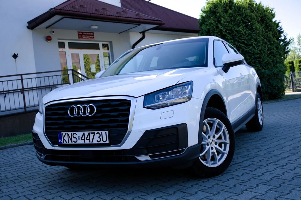 Audi Q2 Audi Q2 1,6 TDI 116KM, super stan